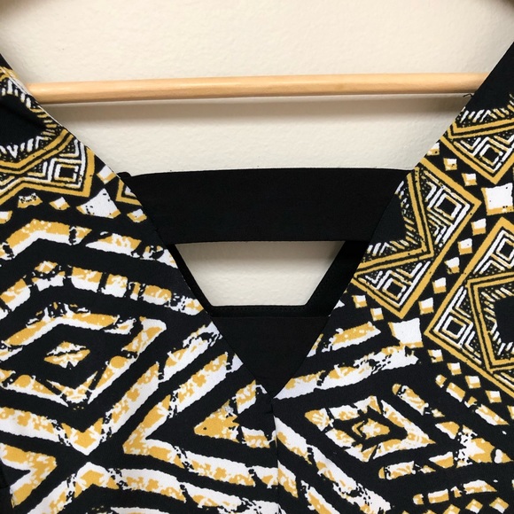 BCBG Geometric Dress with Back Detail - Picture 5 of 7